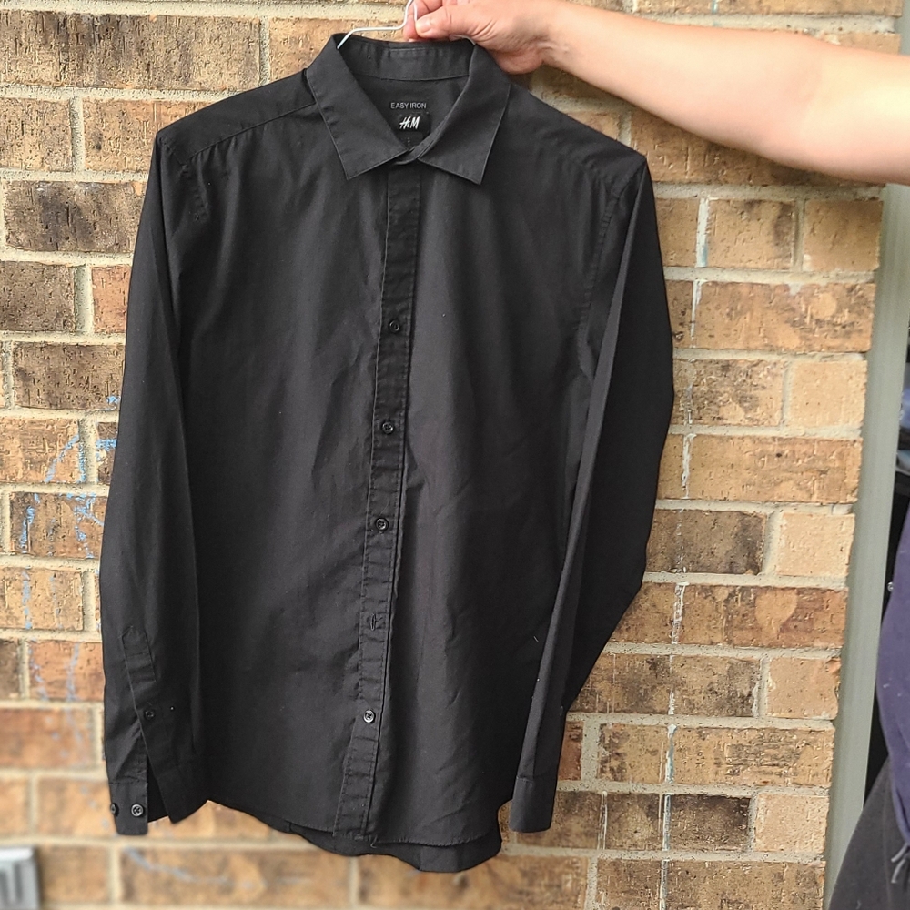 H&M Men's Black Easy Iron Shirt